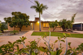 13 Grenadier Street, Exmouth
